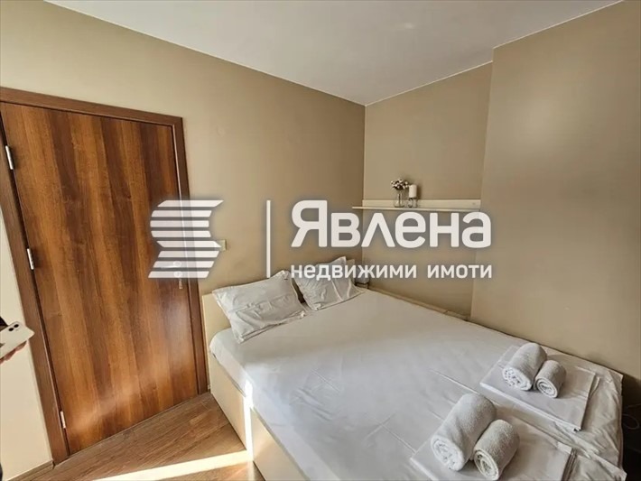 K pronájmu  1 ložnice Varna , Centar , 43 m2 | 66905989 - obraz [4]
