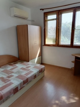    3- | Imot.bg    8