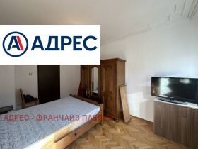 2 bedroom 9-ti kvartal, Pleven 4