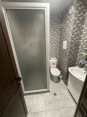 3-стаен град Варна, Аспарухово 8