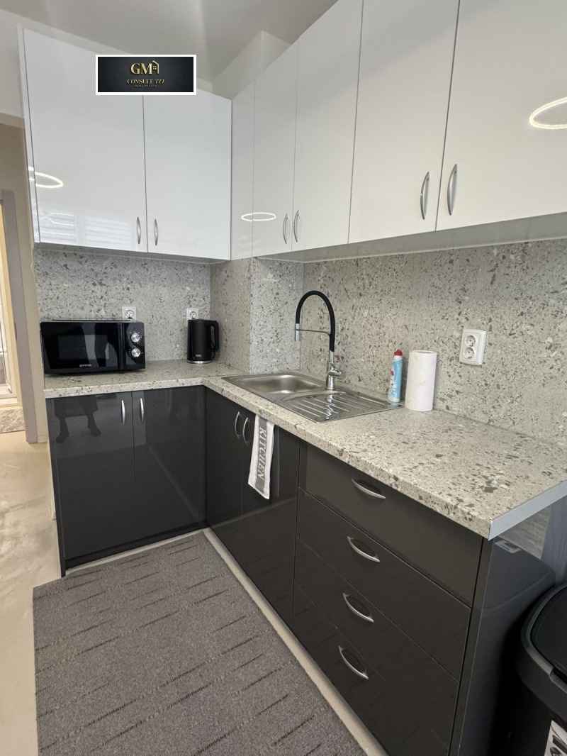 Дава под наем 3-СТАЕН, гр. Плевен, Идеален център