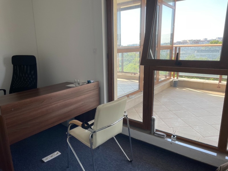 Do wynajęcia  Biuro Warna , Czataldża , 636 mkw | 98192555 - obraz [6]