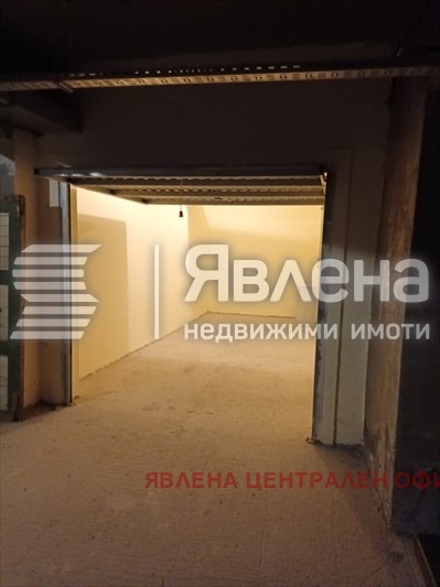 Дава под наем ГАРАЖ, ПАРКОМЯСТО, гр. София, Редута