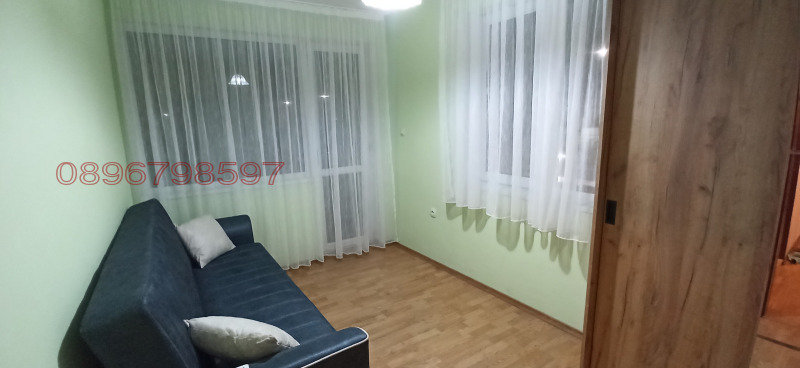 Дава под наем 3-СТАЕН, гр. Пловдив, Кючук Париж, снимка 4 - Апартаменти - 52779218