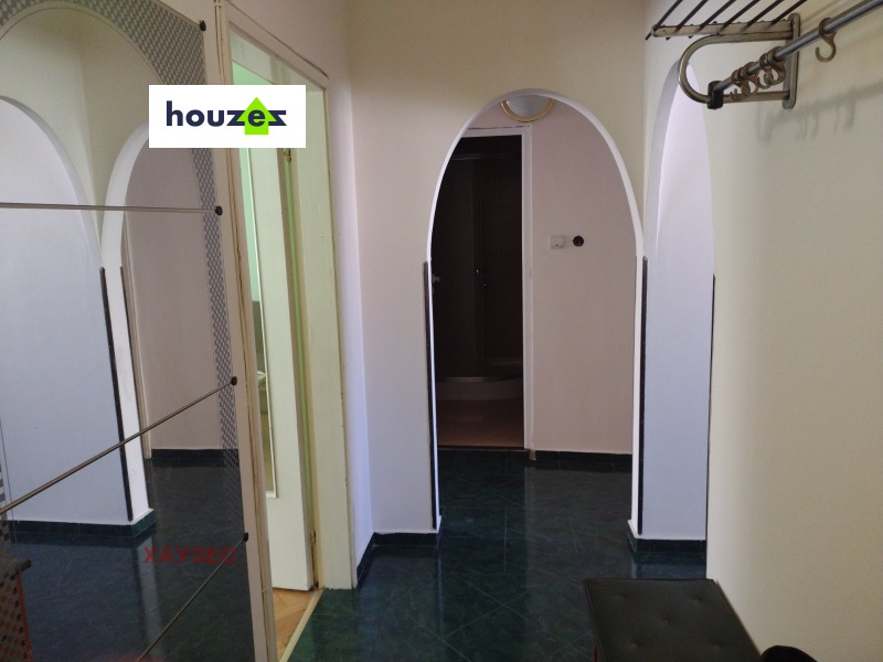 Zu vermieten  2 Schlafzimmer Sofia , Ljulin 3 , 94 qm | 62775717 - Bild [11]