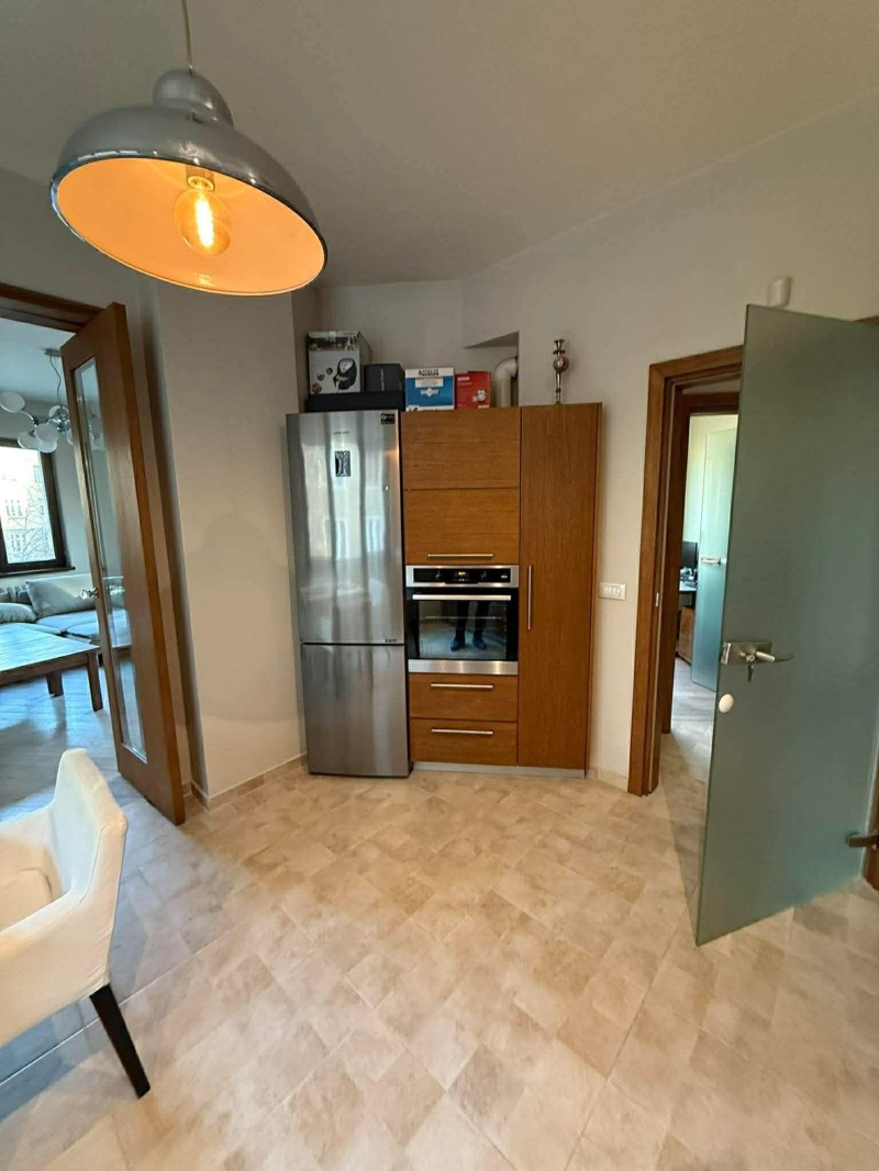 Дава под наем 3-СТАЕН, гр. София, Център, снимка 4 - Апартаменти - 52825335