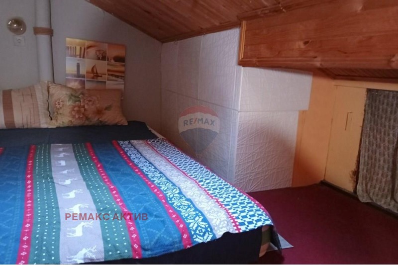 K pronájmu  Podkroví Varna , Centralna pošta , 24 m2 | 32564258 - obraz [12]