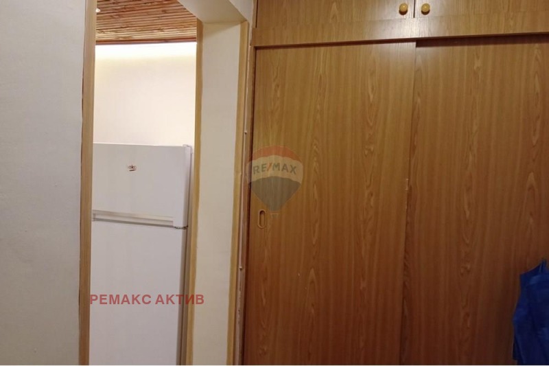 K pronájmu  Podkroví Varna , Centralna pošta , 24 m2 | 32564258 - obraz [3]