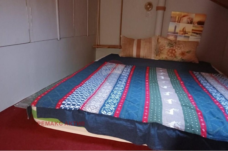 K pronájmu  Podkroví Varna , Centralna pošta , 24 m2 | 32564258 - obraz [13]
