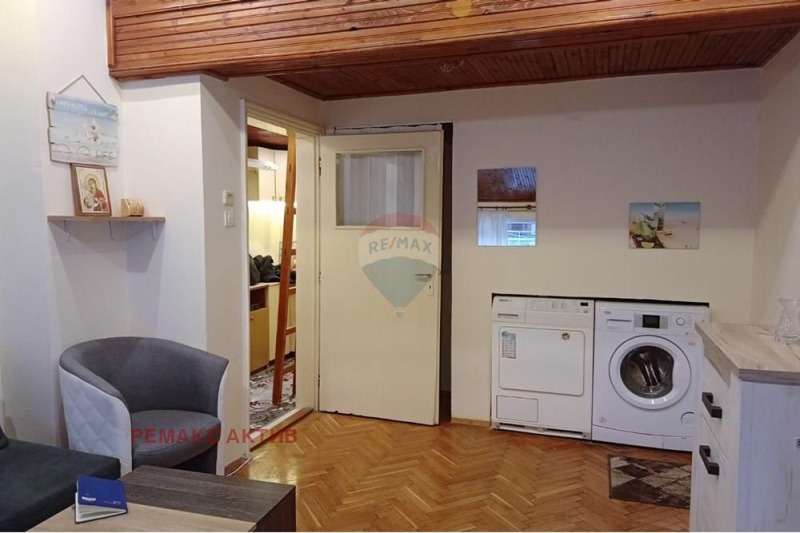 K pronájmu  Podkroví Varna , Centralna pošta , 24 m2 | 32564258 - obraz [4]
