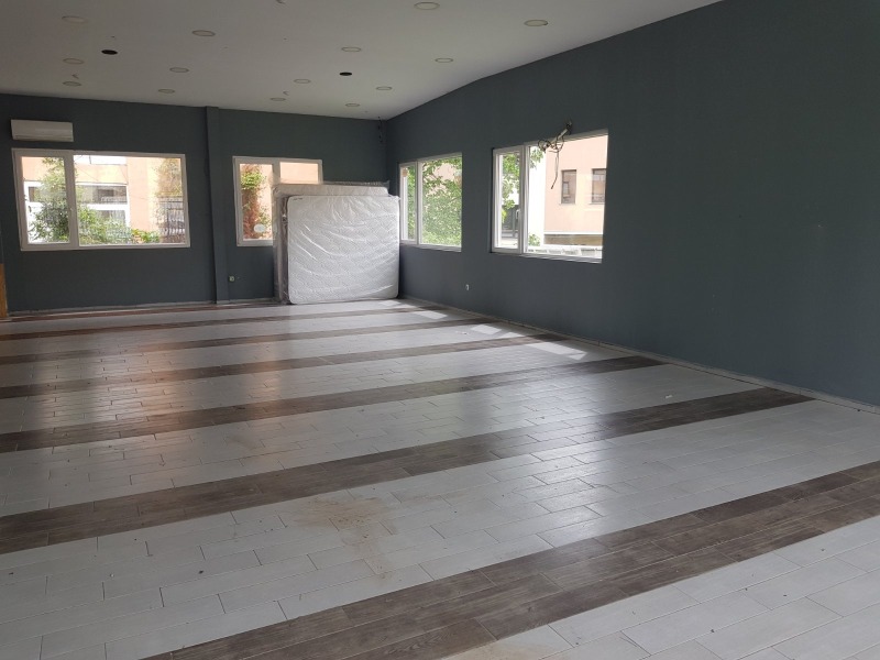 Kiadó  Üzlet Sofia , Bankja , 100 négyzetméter | 97628286 - kép [3]