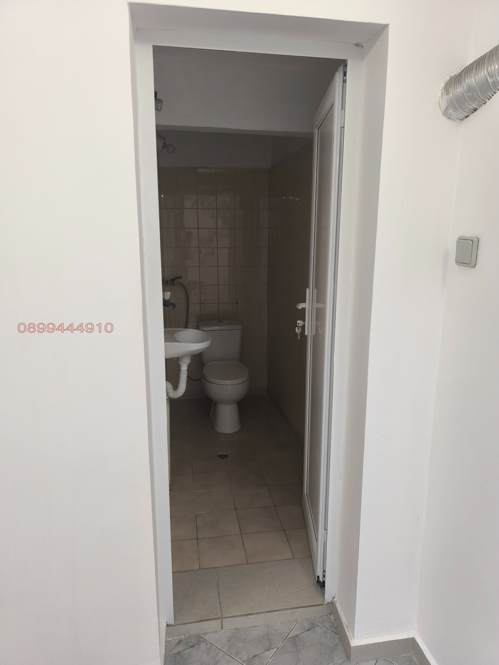 Дава под наем МАГАЗИН, гр. Варна, Център, снимка 7 - Магазини - 54031607