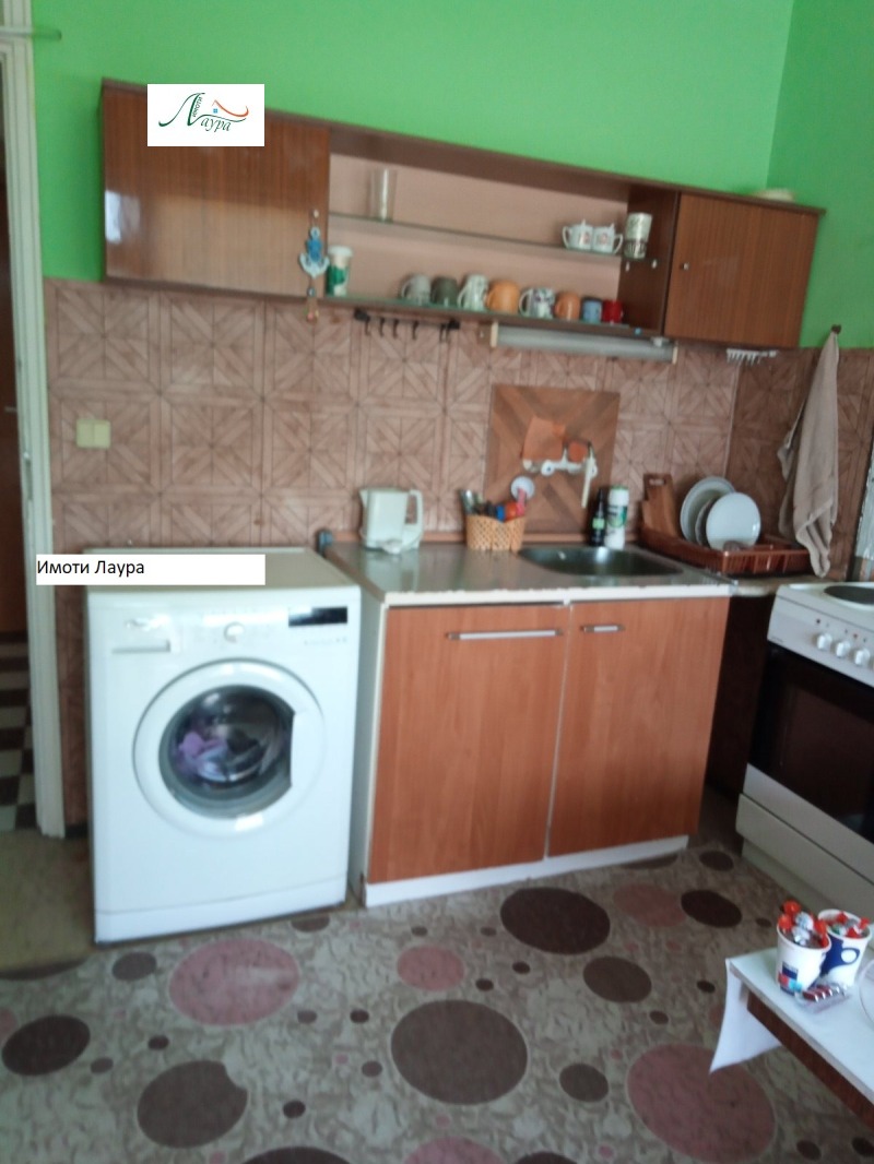Дава под наем  1-стаен град Шумен , Добруджански , 40 кв.м | 96905294