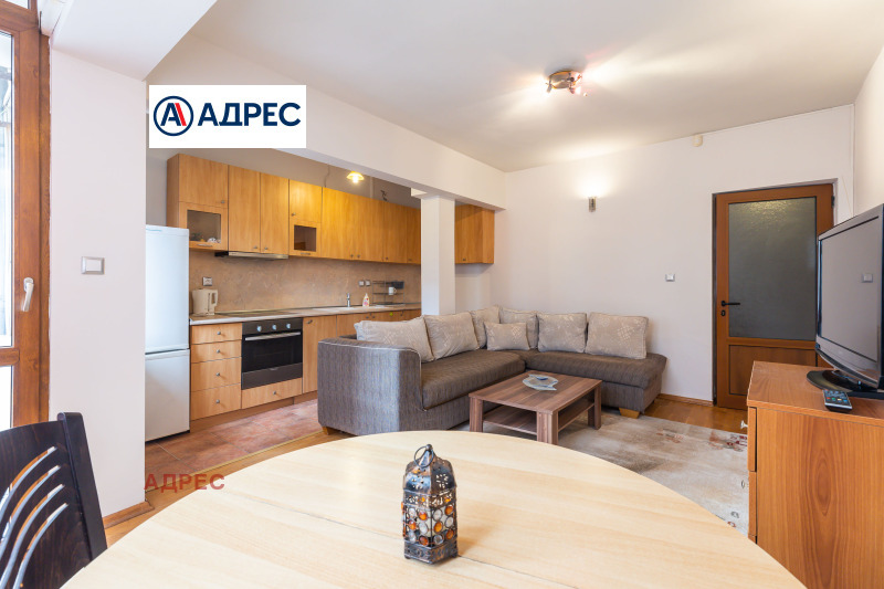 De inchiriat  2 dormitoare Varna , Țentâr , 87 mp | 56265774 - imagine [5]