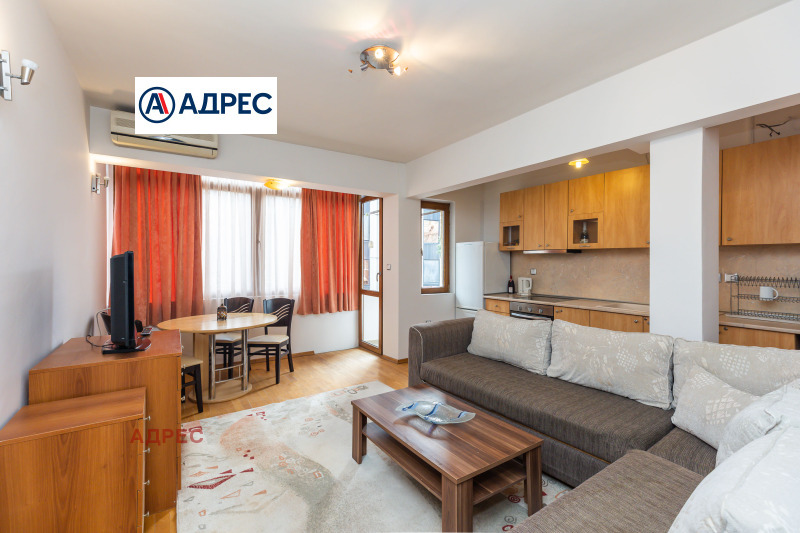 De inchiriat  2 dormitoare Varna , Țentâr , 87 mp | 56265774