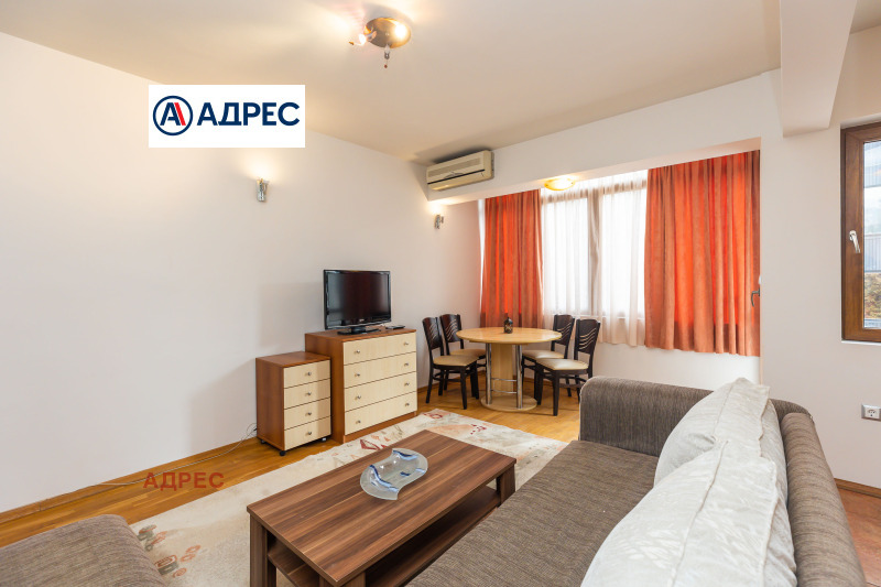 De inchiriat  2 dormitoare Varna , Țentâr , 87 mp | 56265774 - imagine [4]