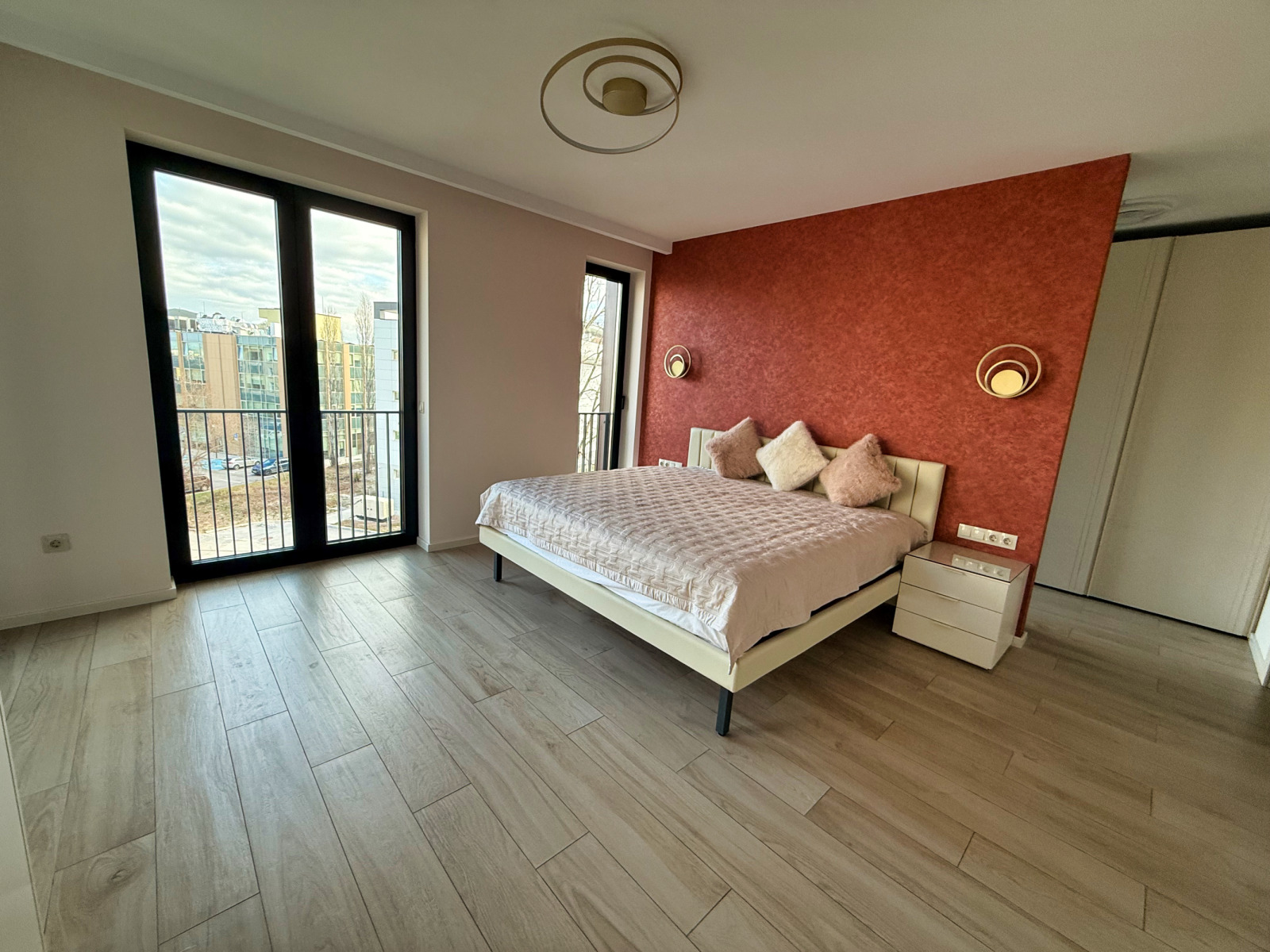 Дава под наем 3-СТАЕН, гр. София, Лозенец, снимка 7 - Апартаменти - 53716681