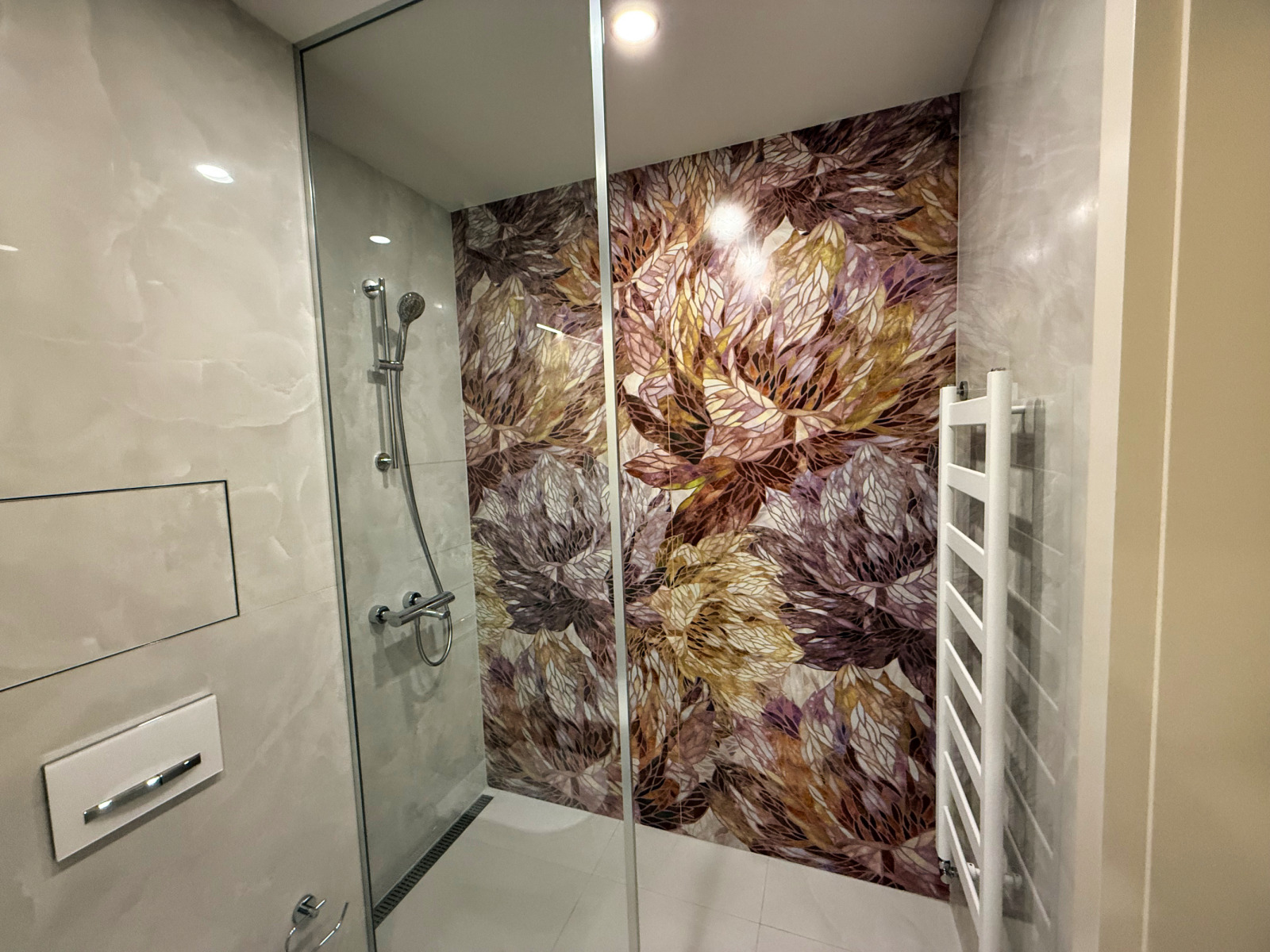 Дава под наем 3-СТАЕН, гр. София, Лозенец, снимка 14 - Апартаменти - 53716681