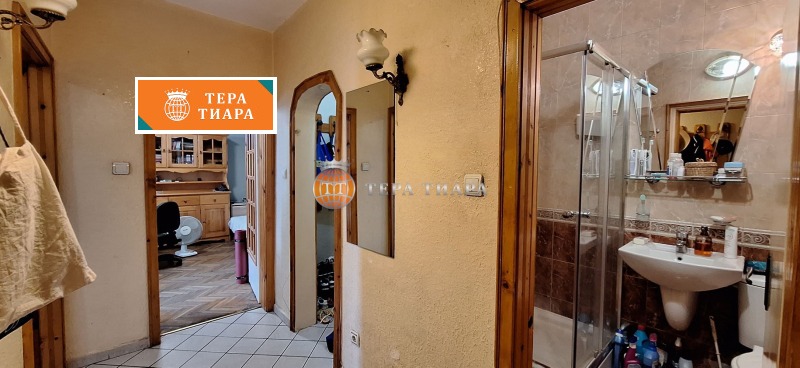 Издаје се  1 спаваћа соба Софија , Света Троица , 60 м2 | 37297400 - слика [8]