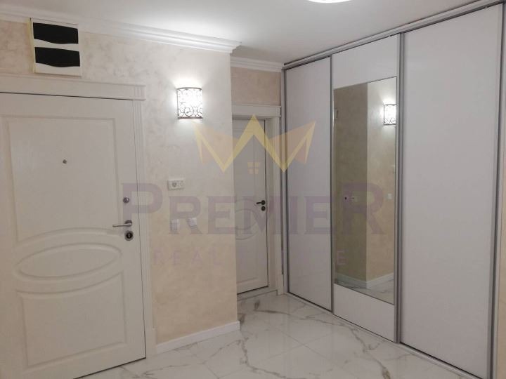 De inchiriat  2 dormitoare Varna , Țentâr , 160 mp | 30666266 - imagine [9]