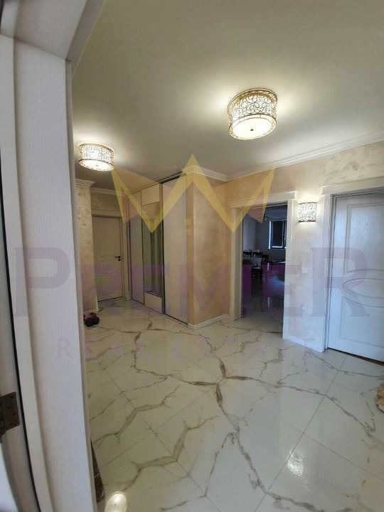 De inchiriat  2 dormitoare Varna , Țentâr , 160 mp | 30666266 - imagine [7]