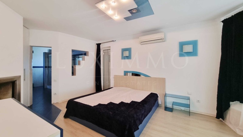 Издаје се  Кућа Софија , в.з.Малинова долина , 250 м2 | 12944711 - слика [11]