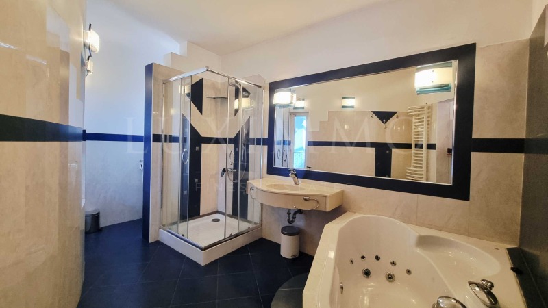 Издаје се  Кућа Софија , в.з.Малинова долина , 250 м2 | 12944711 - слика [12]