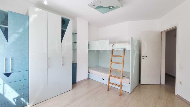 Издаје се  Кућа Софија , в.з.Малинова долина , 250 м2 | 12944711 - слика [6]