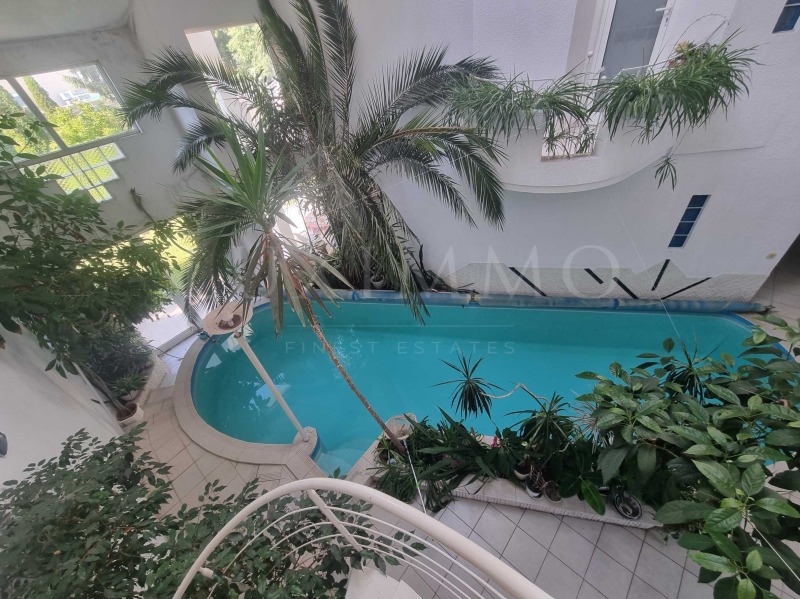 Издаје се  Кућа Софија , в.з.Малинова долина , 250 м2 | 12944711 - слика [17]