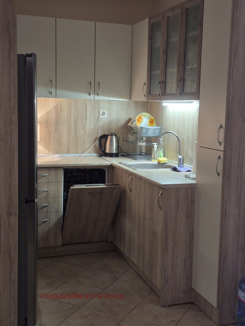 Под наем 2-СТАЕН, град Бургас, Лазур • 450 € / 880.12 лв. • 14194136 1