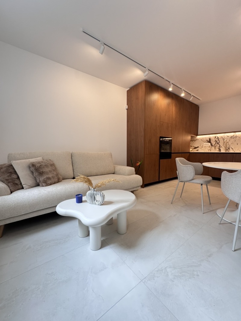 Дава под наем 2-СТАЕН, гр. София, Оборище, снимка 5 - Апартаменти - 53522725