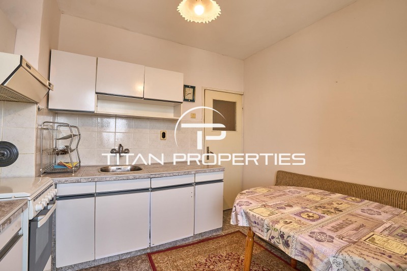 Te huur  2 slaapkamers Plovdiv , Juzjen , 80 m² | 29962322 - afbeelding [3]