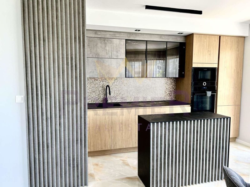 Te huur  2 slaapkamers Varna , Briz , 110 m² | 15198520