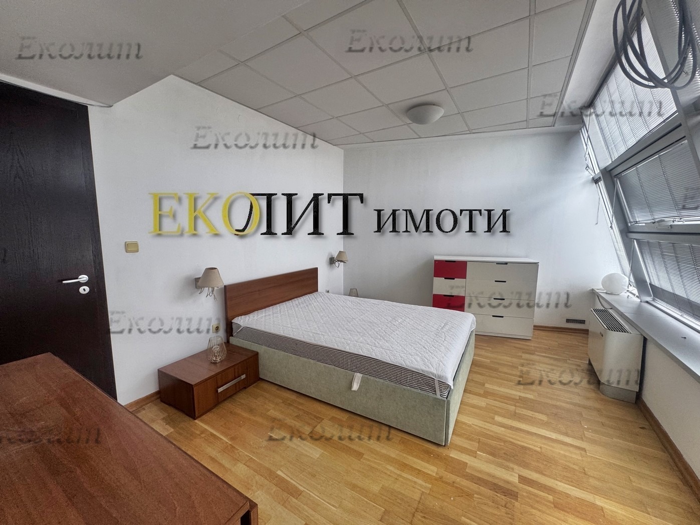Дава под наем 4-СТАЕН, гр. София, Докторски паметник, снимка 5 - Апартаменти - 53618737