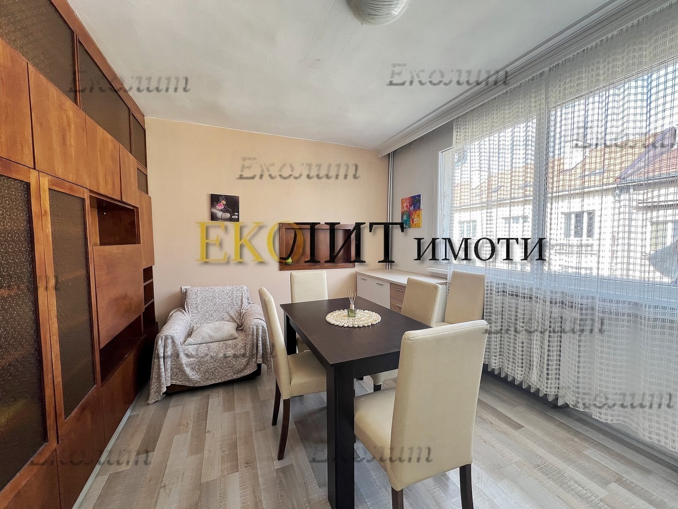 ���� ��� ���� 3-����� | Imot.bg � ����������� 3