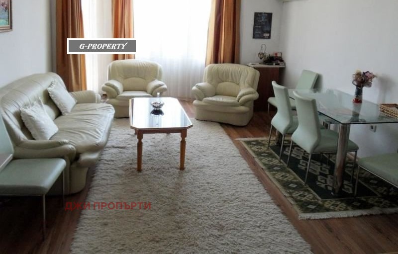 Para alugar  1 quarto Sofia , Izgrev , 70 m² | 89948820