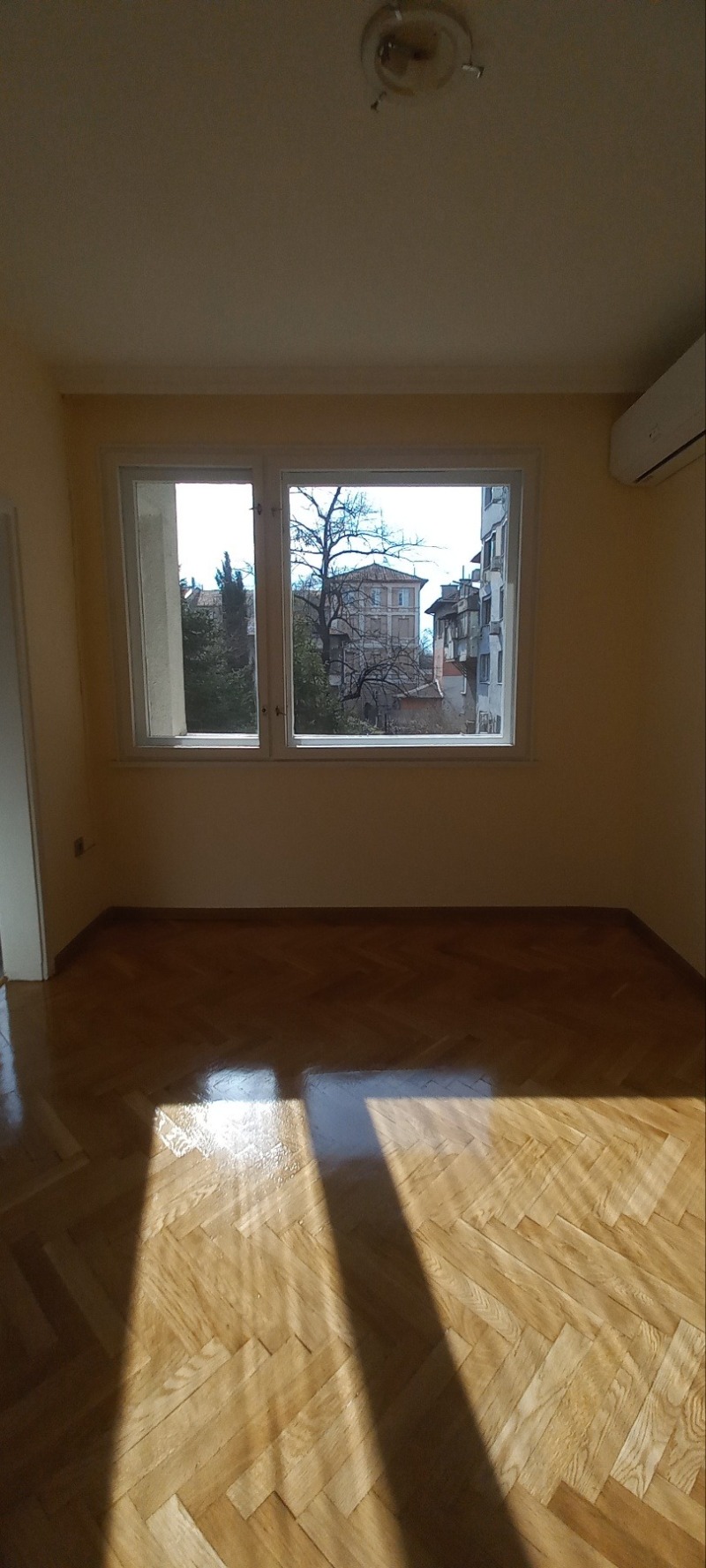 Προς ενοικίαση  3+ υπνοδωμάτιο Πλοβδηβ , ΤΣενταρ , 110 τ.μ | 49692461 - εικόνα [8]