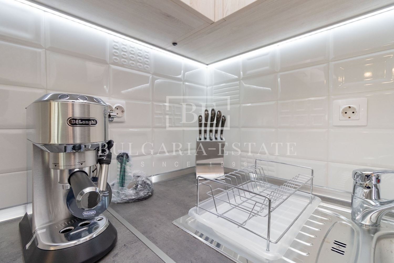 Дава под наем 2-СТАЕН, гр. Варна, Център, снимка 7 - Апартаменти - 53733924