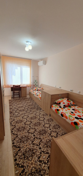    3- | Imot.bg    8