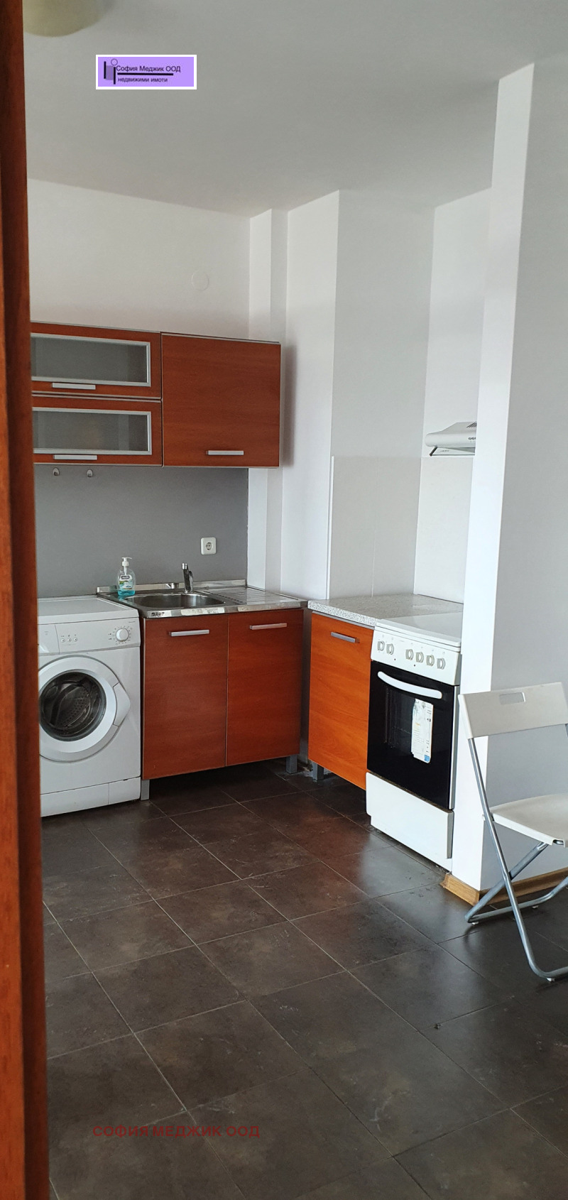 De inchiriat  1 dormitor Sofia , Studentsci grad , 74 mp | 26452425