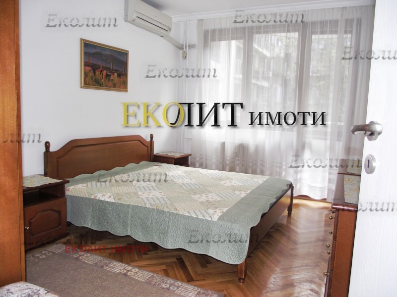 Zu vermieten  2 Schlafzimmer Sofia , Oborishte , 140 qm | 50808853 - Bild [4]