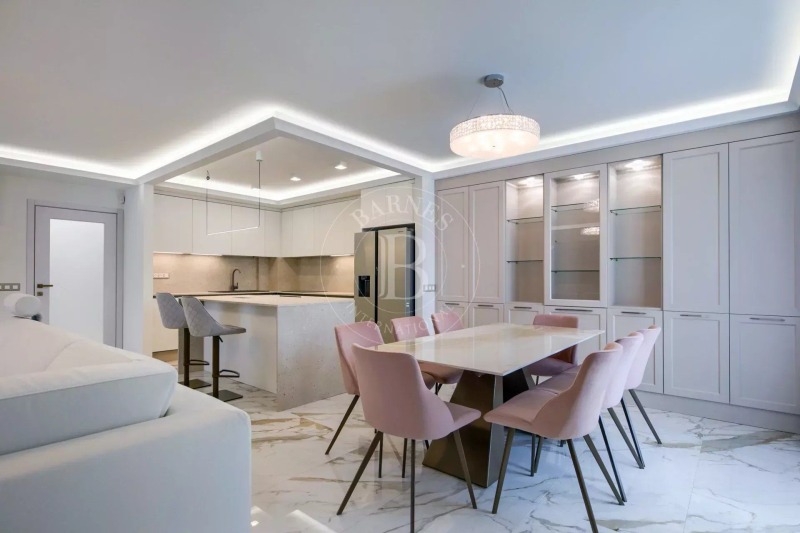 Zu vermieten  3 Schlafzimmer Sofia , Krastowa wada , 179 qm | 99503943 - Bild [3]