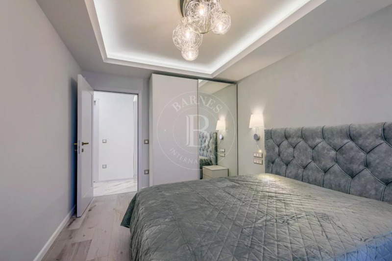 Zu vermieten  3 Schlafzimmer Sofia , Krastowa wada , 179 qm | 99503943 - Bild [14]