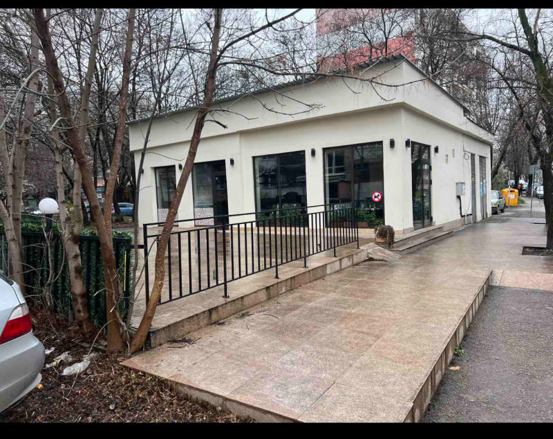 Издаје се  Бар; кафић Софија , Света Троица , 86 м2 | 69803676 - слика [2]