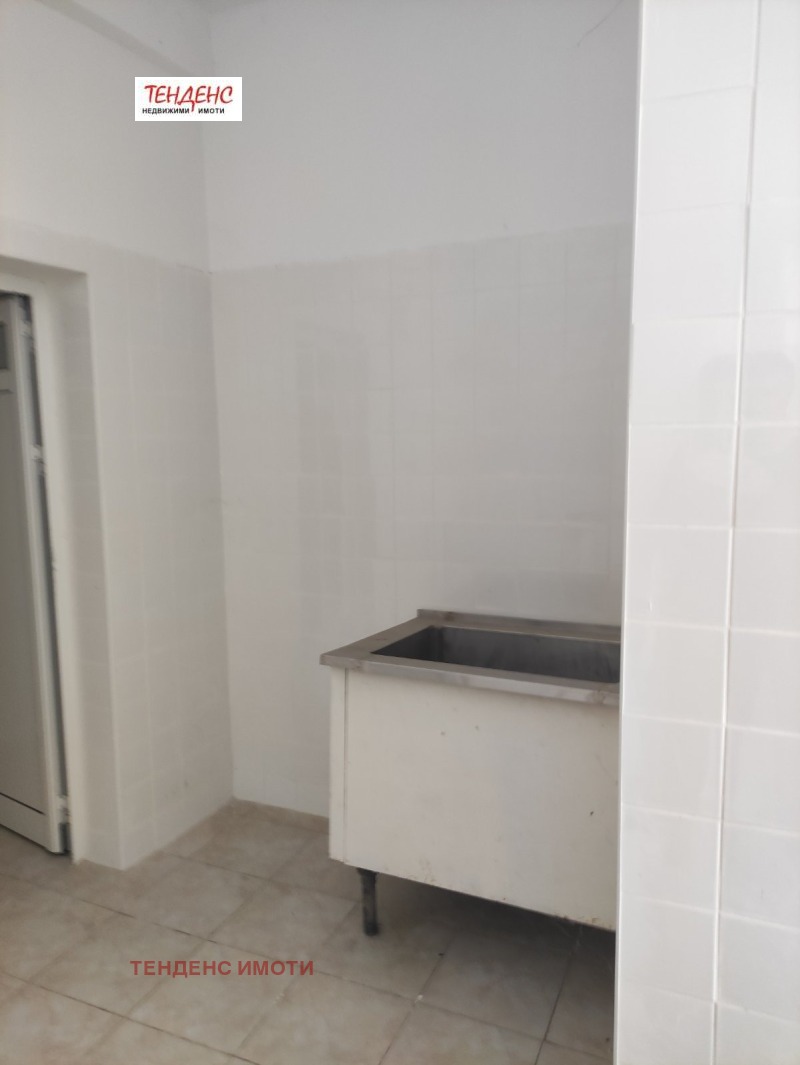 Дава под наем  Заведение град Кърджали , Студен кладенец , 329 кв.м | 24293886 - изображение [3]
