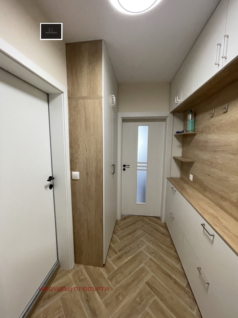 Te huur  Studio Sofia , Ljulin 10 , 48 m² | 38645830 - afbeelding [4]