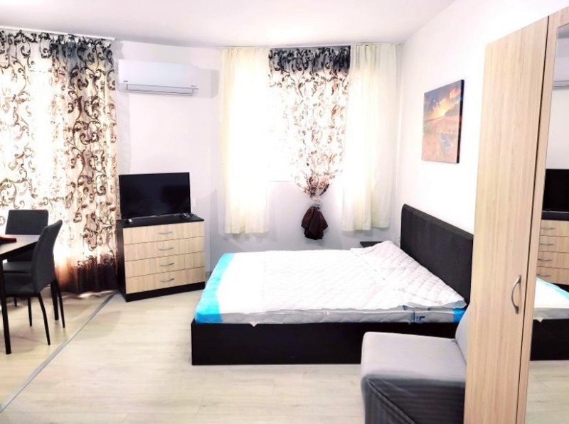 Дава под нем  1-стаен, град Варна, Победа •  400 EUR • ID 86178103 — holmes.bg - [1] 