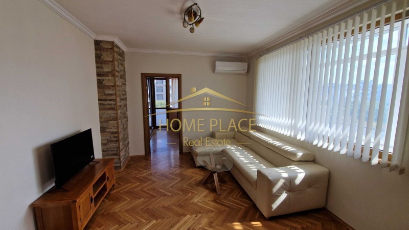 A louer  1 chambre Varna , Kolhozen pazar , 70 m² | 77723468