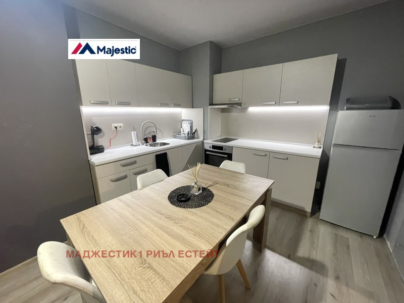 Para alugar  1 quarto Sofia , Vitocha , 80 m² | 71596606