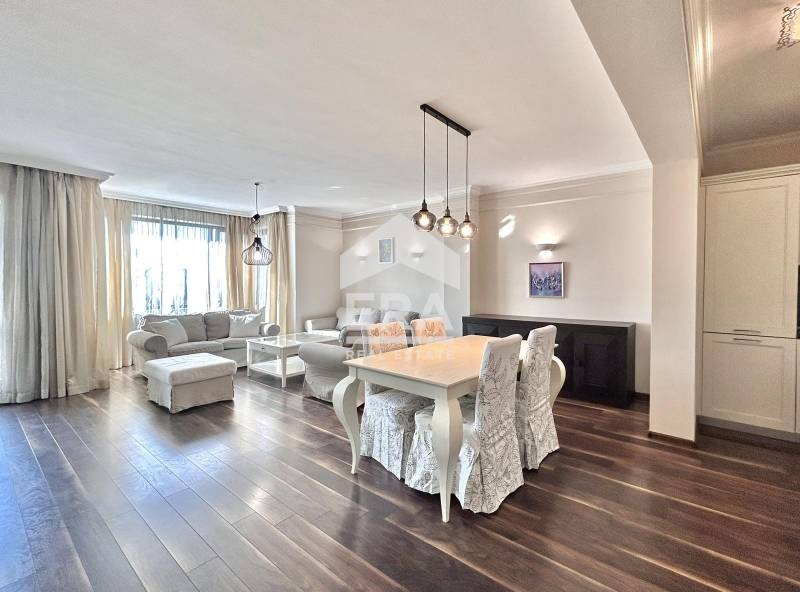 Te huur  2 slaapkamers Sofia , Lozenets , 127 m² | 36644965